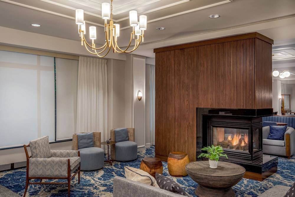 Residence Inn by Marriott Boston Harbor on Tudor Wharf 2