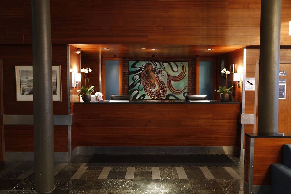 Harborside Inn 2