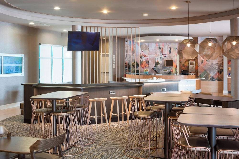 SpringHill Suites by Marriott Salt Lake City Airport 2