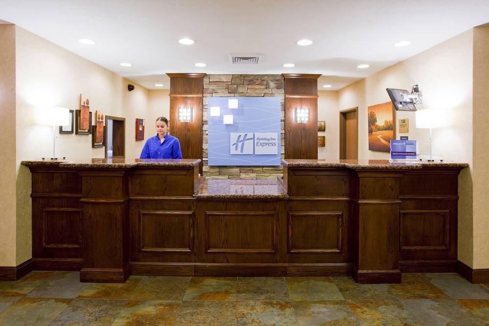 Holiday Inn Express & Suites SALT LAKE CITY-AIRPORT EAST by IHG 2