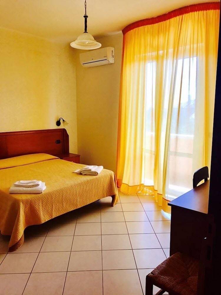 Hotel Ristorante La Decanata 1