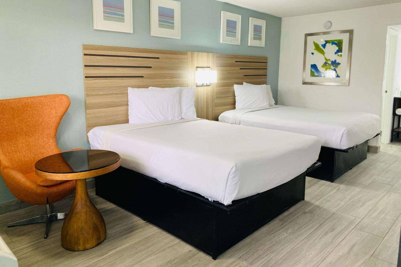 Rodeway Inn Central Clearwater Beach 2