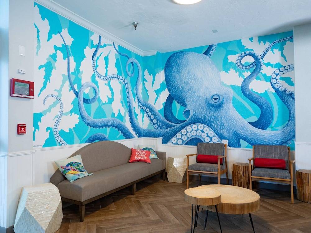 Dolphin Sands Clearwater Beach, an Ascend Collection Hotel 2