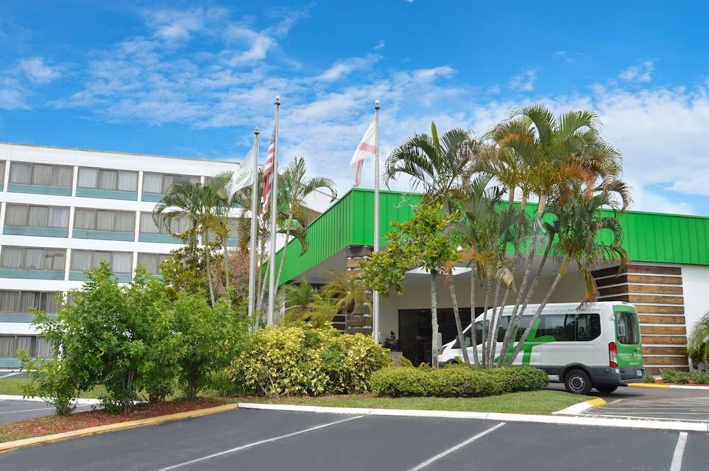 Holiday Inn ST. PETERSBURG N- CLEARWATER by IHG 1