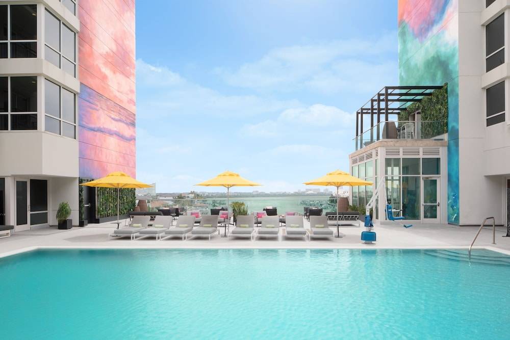 SpringHill Suites by Marriott Clearwater Beach 1