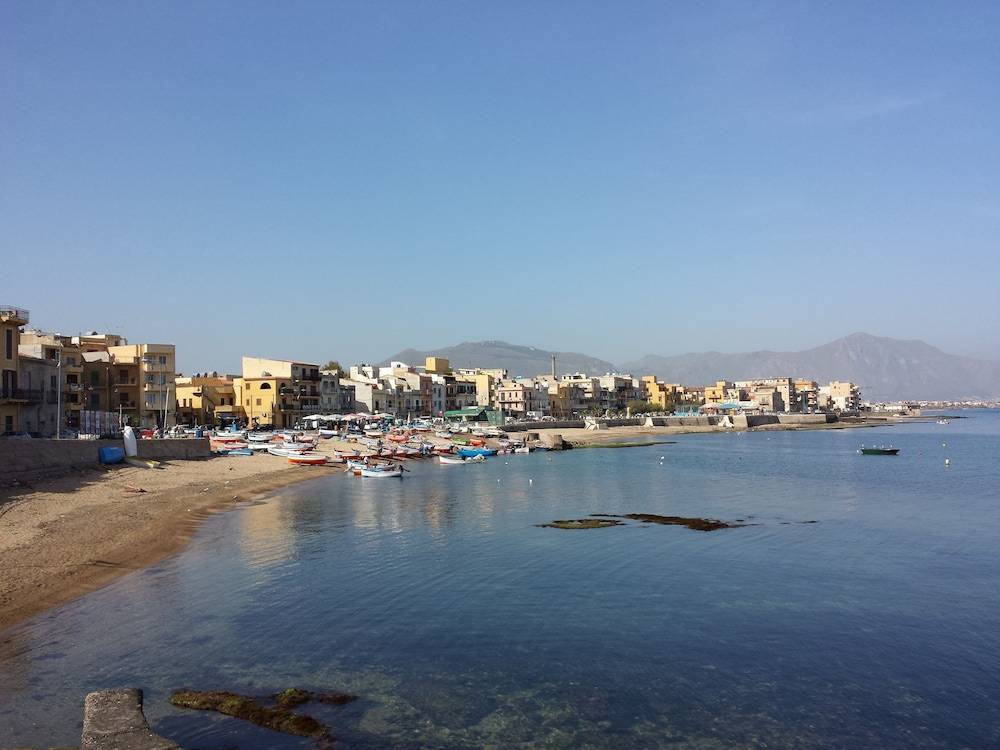 Bed And Breakfast Marina d'Aspra 1