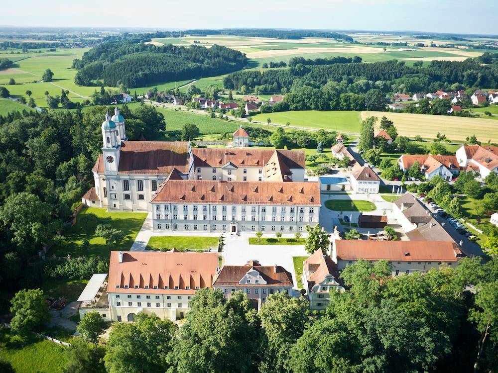 Hotel Kloster Holzen 1