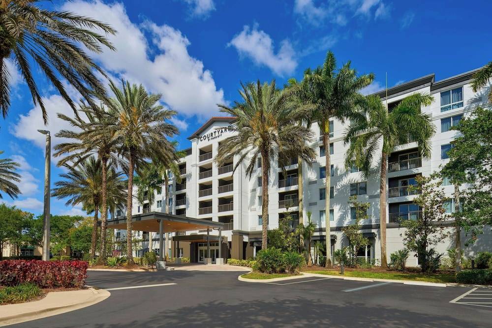 Courtyard by Marriott Fort Lauderdale Weston 1