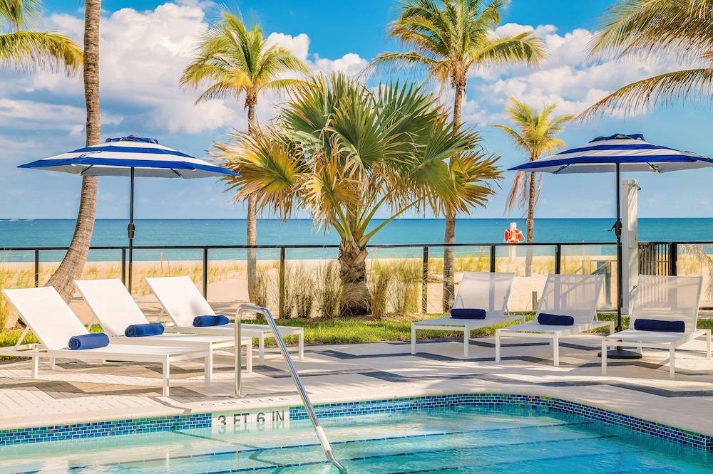 Plunge Beach Resort 1
