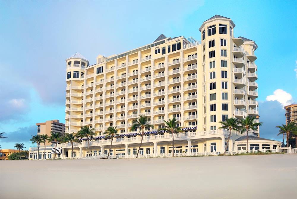 Pelican Grand Beach Resort, a Noble House Resort 1