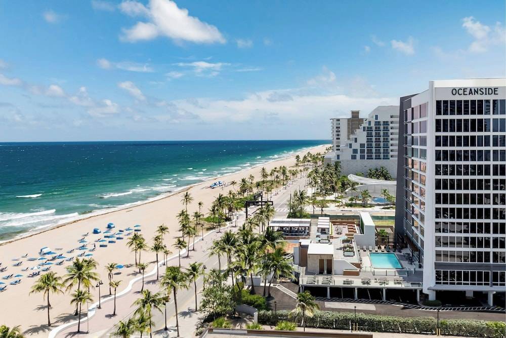 Courtyard by Marriott Oceanside Fort Lauderdale Beach 1