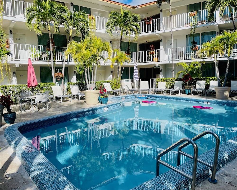 Ocean Mile Hotel 1