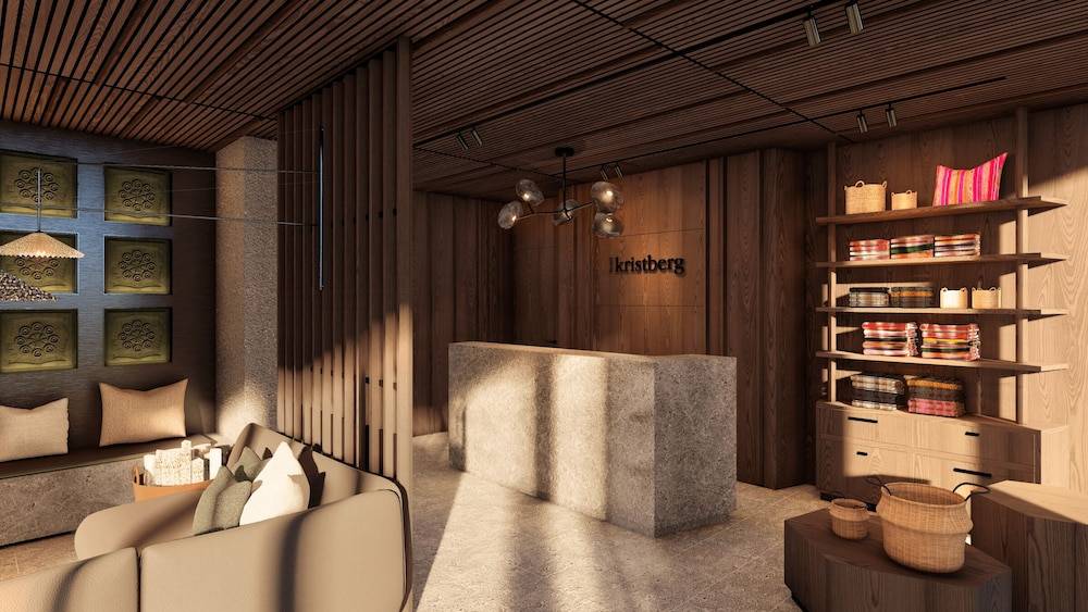 New Hotel Kristberg in Lech with SPA, outdoor pool and view 2