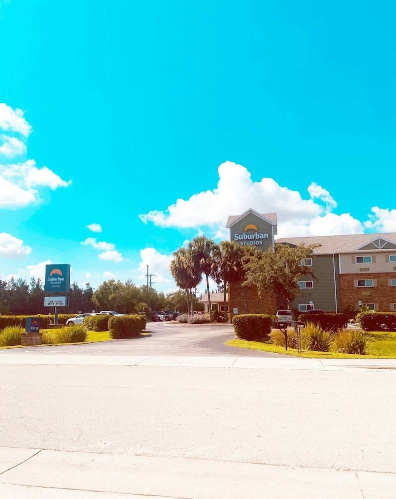 Suburban Studios Fort Myers Cape Coral 1