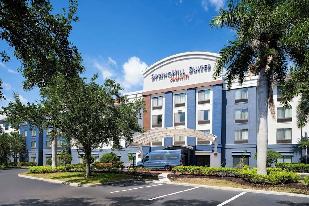 SpringHill Suites Fort Myers Airport 1