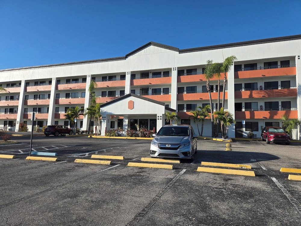 Stay Inn & Suites 1