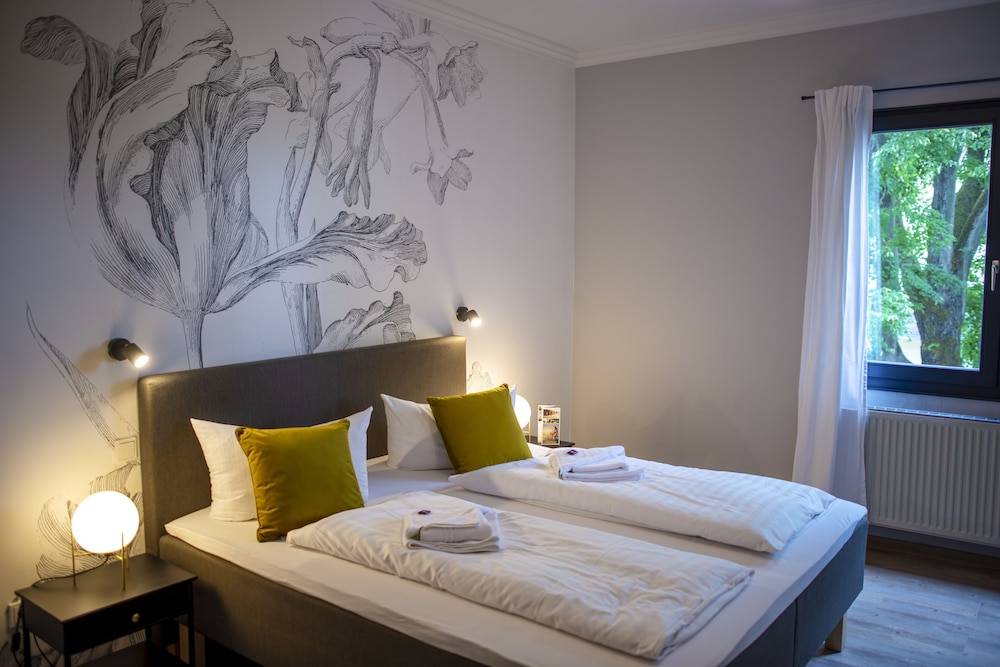 Schlosshotel & Dependance-Himmelreich Braunfels 1