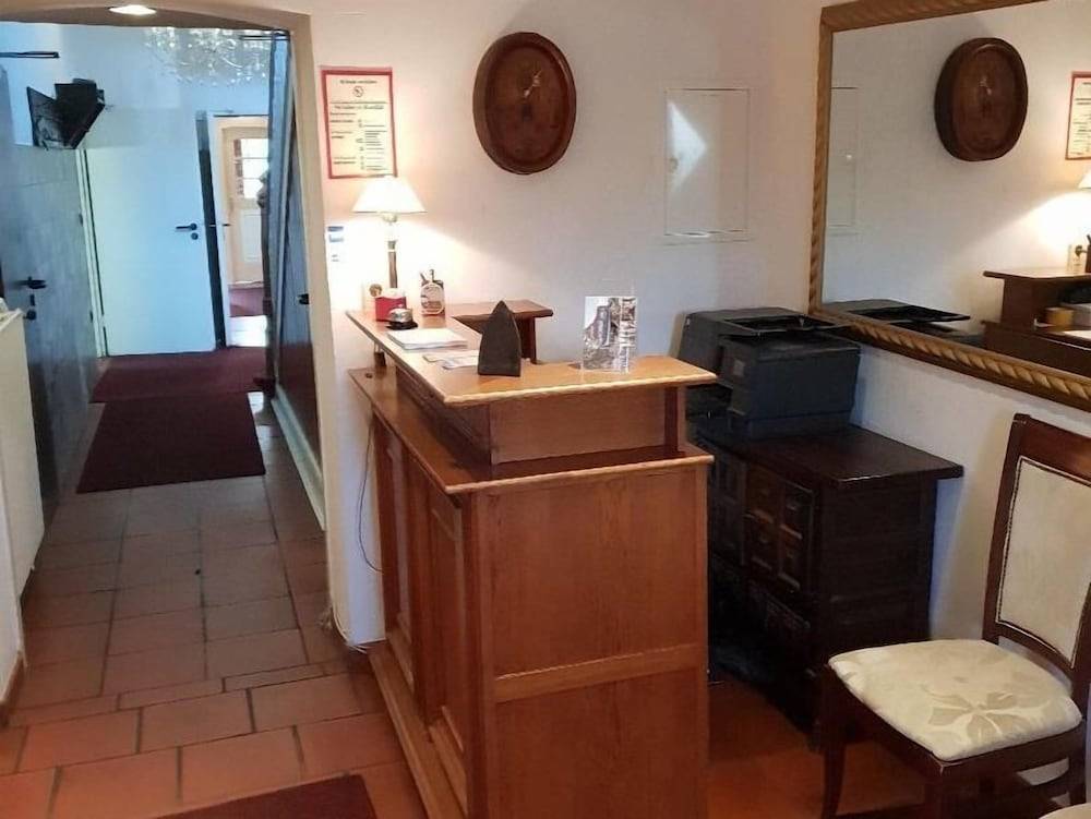 Hotel Restaurant Knechtstedener Hof 2
