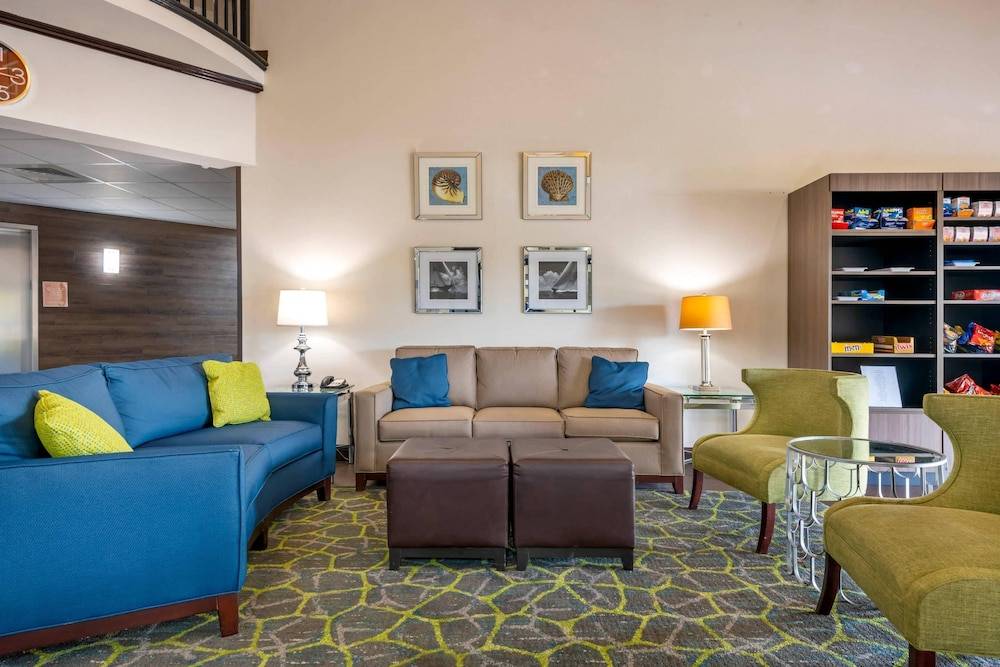 Comfort Inn & Suites Fort Lauderdale West Turnpike 2