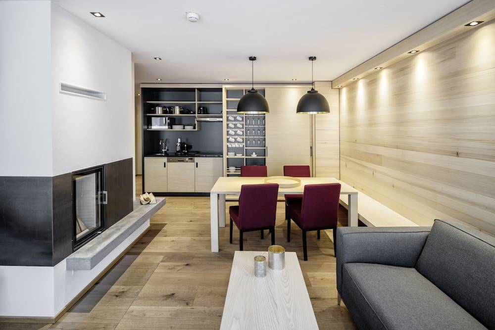 Sporthotel Chalets 2