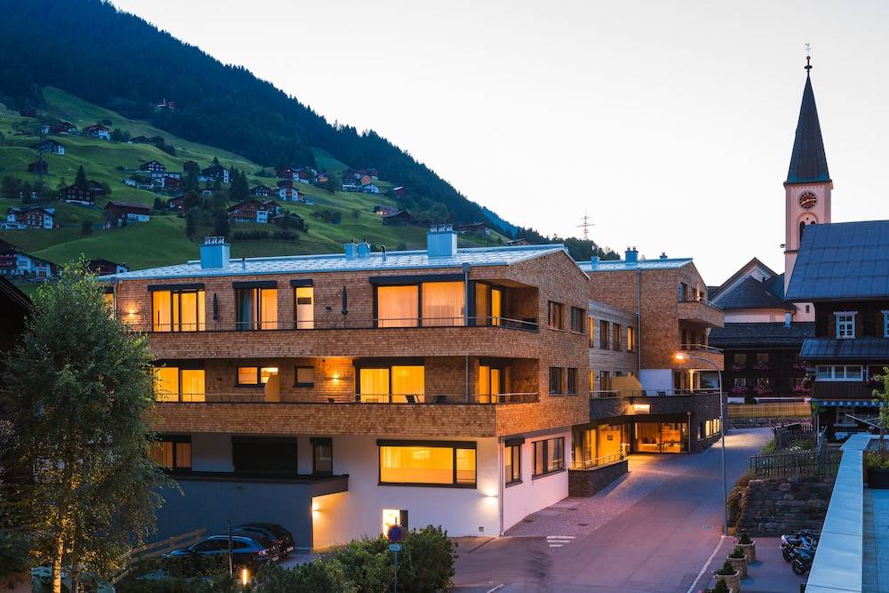 Sporthotel Chalets 1
