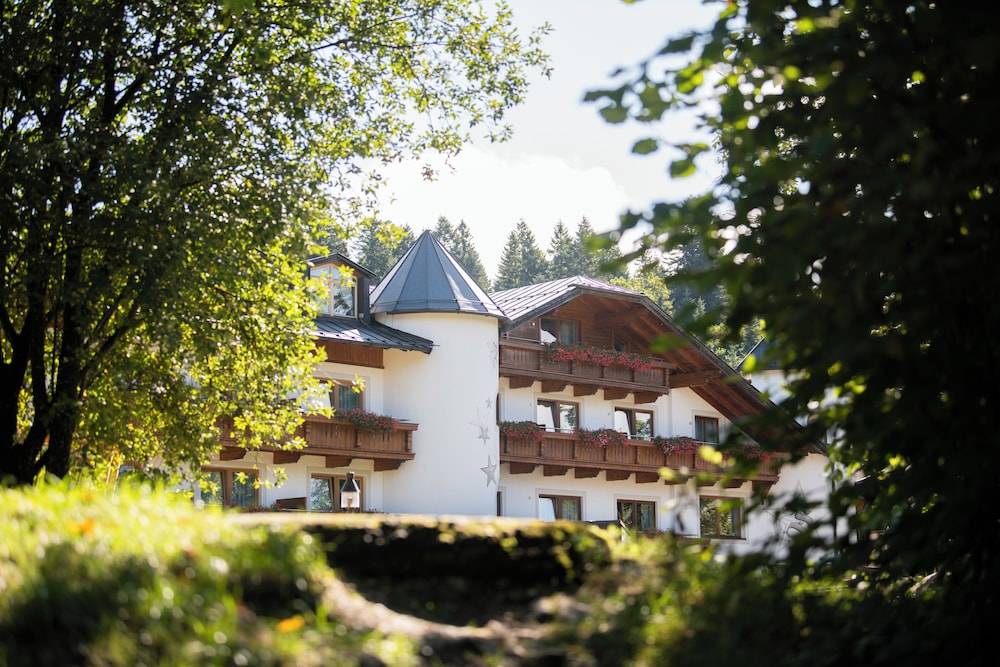 Hotel ZUM STERNENHOF 1