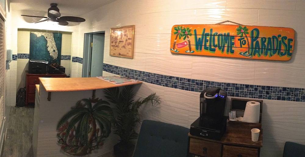 Siesta Key Palms Resort 2