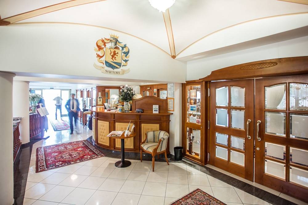 Sartori's Hotel 2