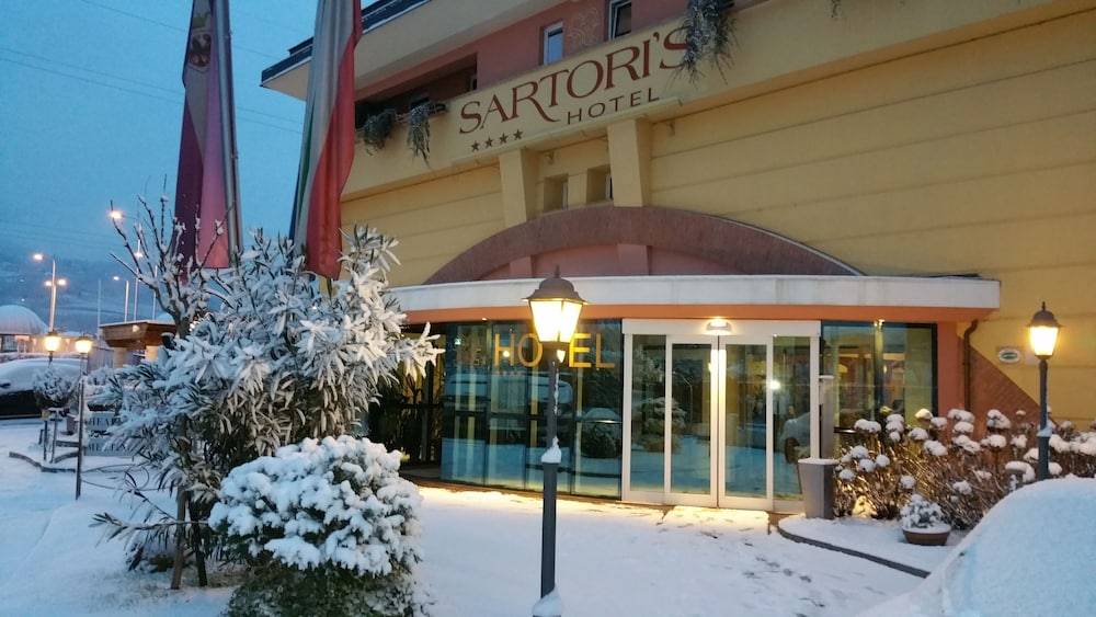 Sartori's Hotel 1