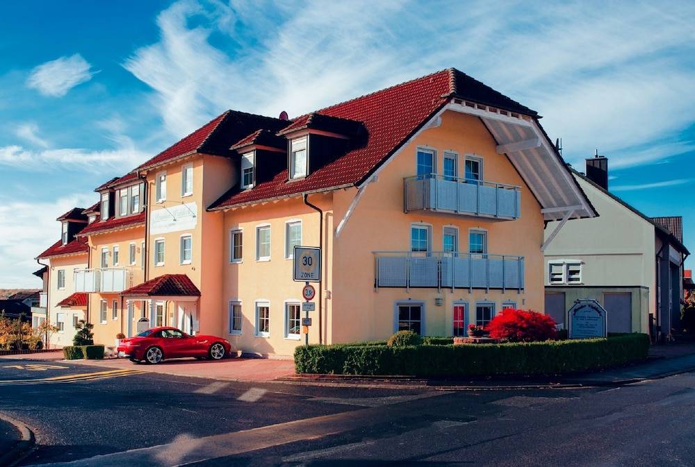Hotel Waldeck Garni 1