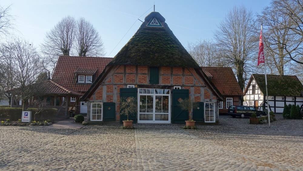 Dreimädelhaus - Kirchseelte 1