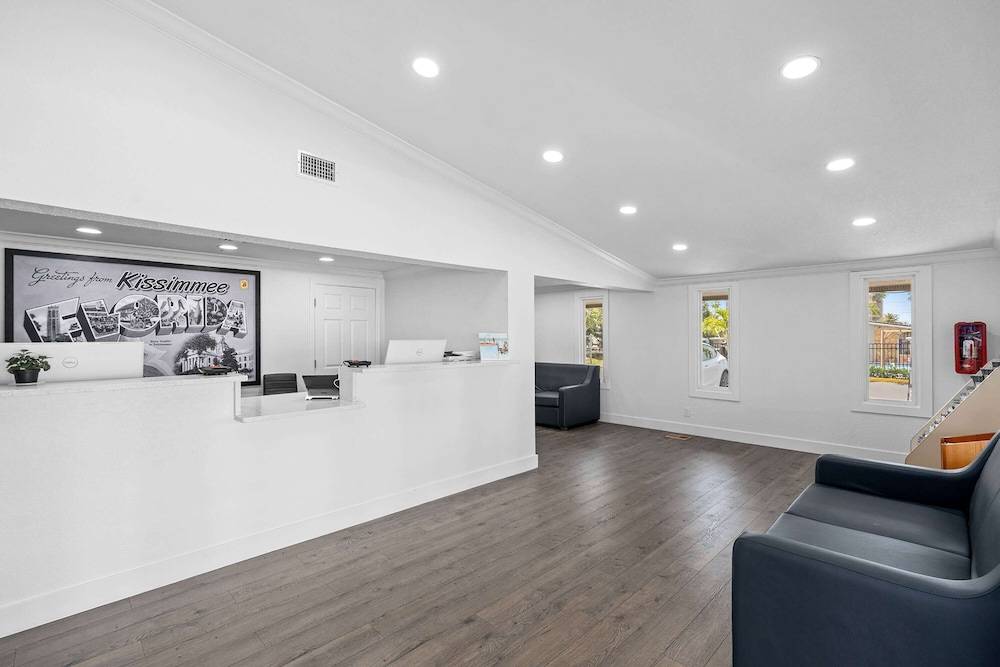 Super 8 by Wyndham Kissimmee-Orlando 2