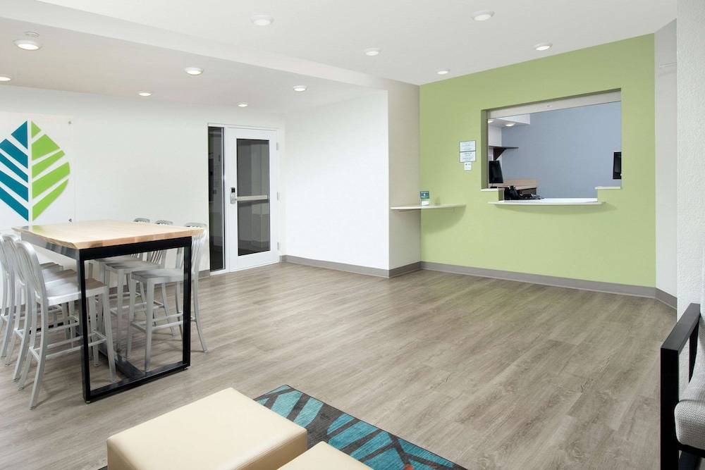 WoodSpring Suites Miami Southwest 2