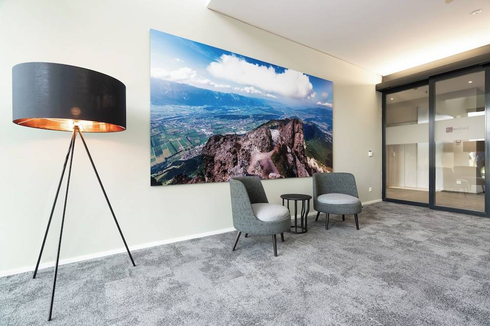 b-smart motel Schaan 1