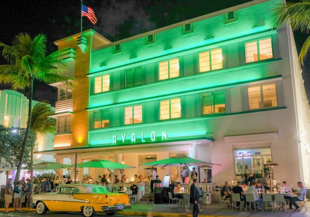 Avalon Hotel 1
