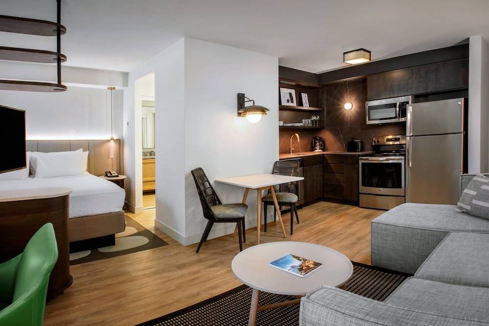 Residence Inn by Marriott Miami Aventura Mall 1