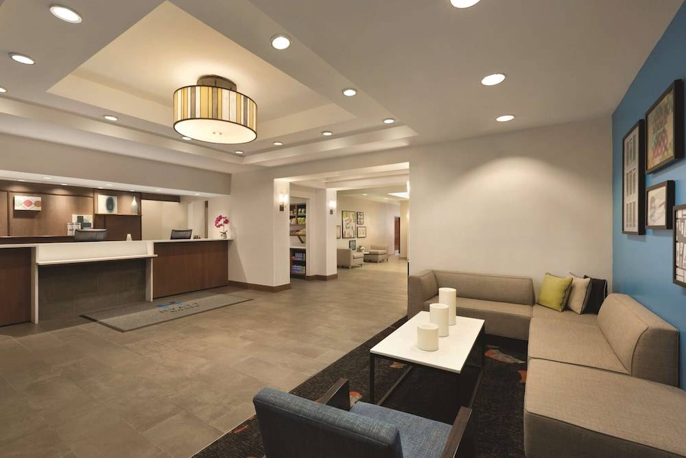 Hyatt House Miami Airport 1