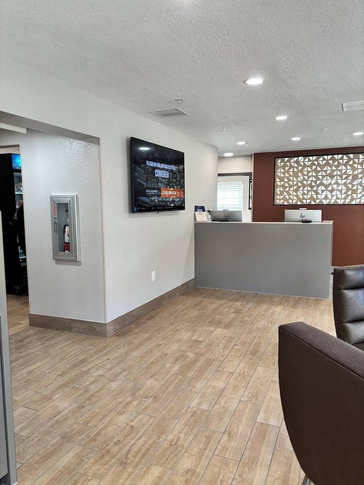 Candlewood Suites Miami Lakes by IHG 1