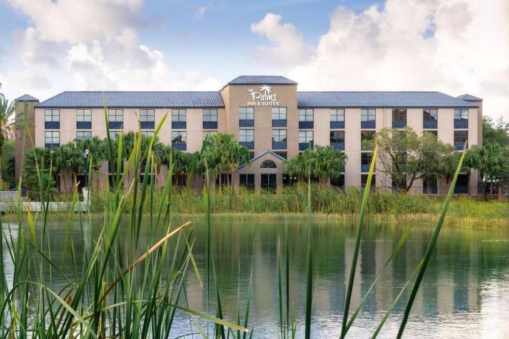 The Palms Inn & Suites Miami, Kendall, FL 1