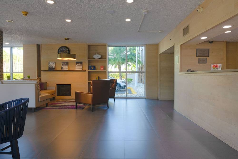 The Palms Inn & Suites Miami, Kendall, FL 2