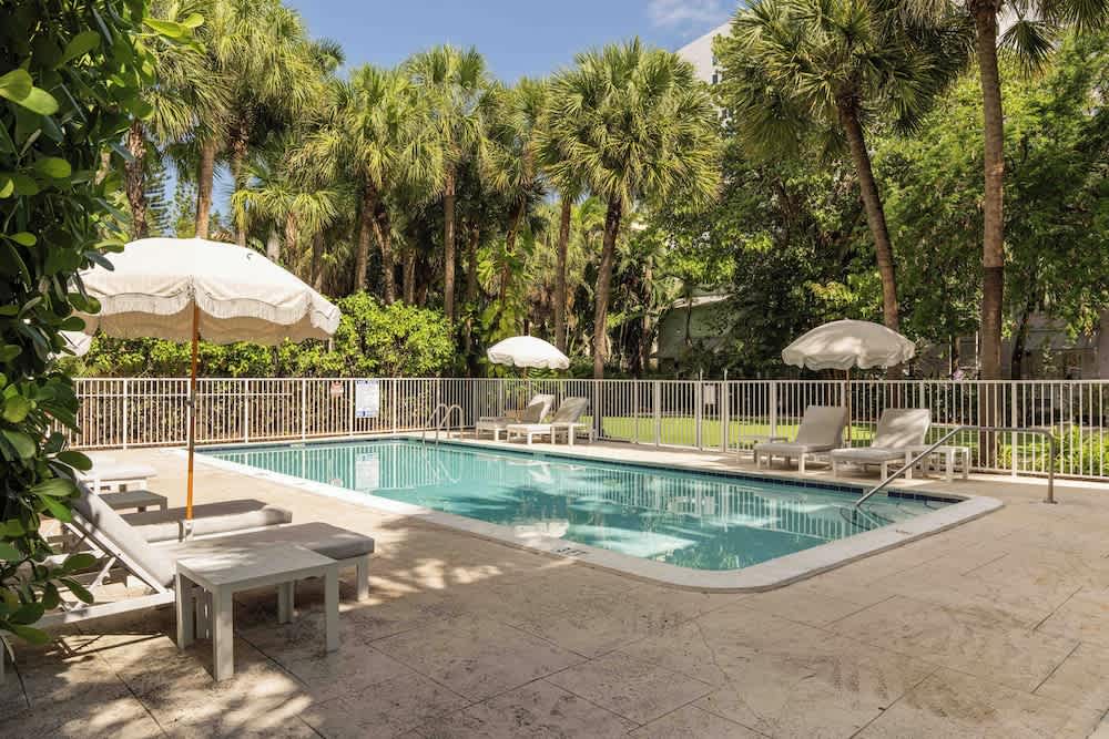Miami River Inn by Renzzi 1