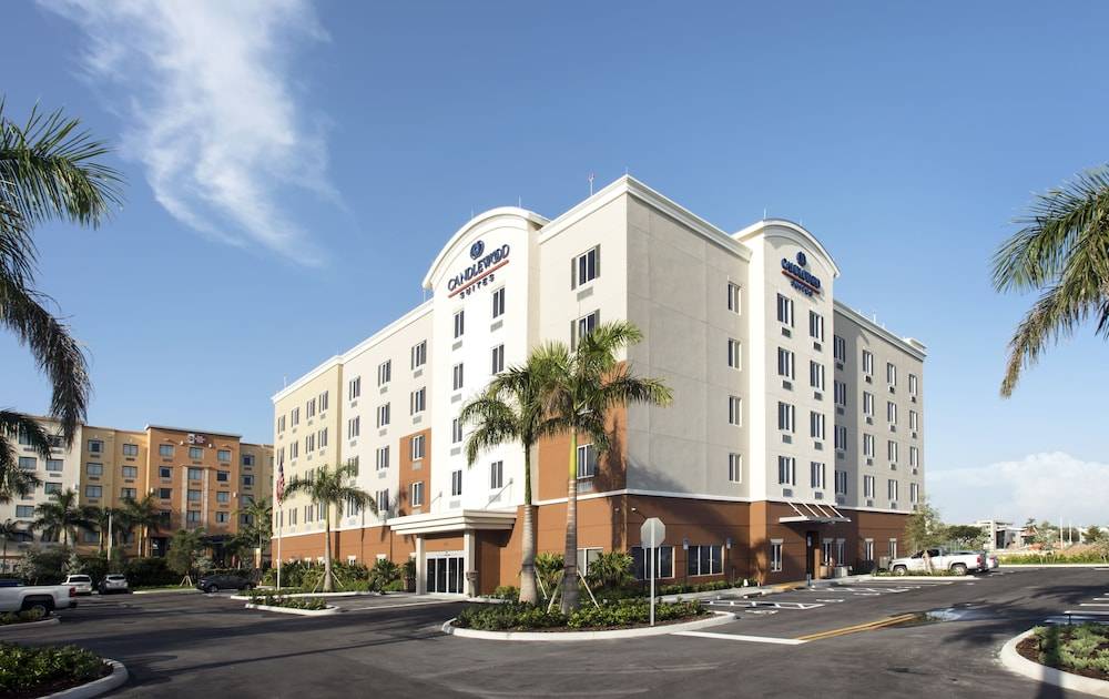 Candlewood Suites MIAMI EXEC AIRPORT - KENDALL by IHG 1