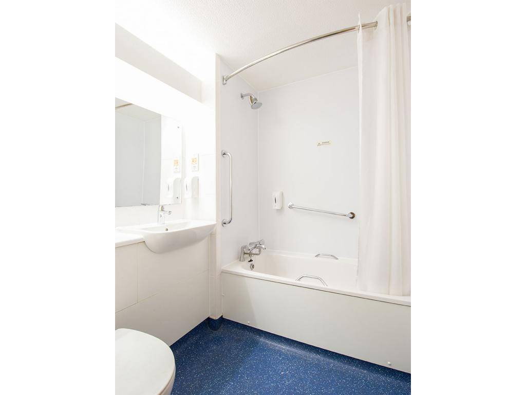 Travelodge Toddington M1 Southbound 2