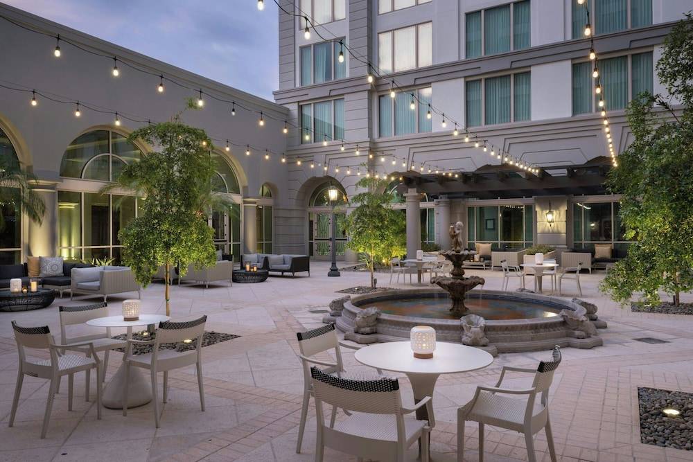 Renaissance Tampa International Plaza Hotel 1