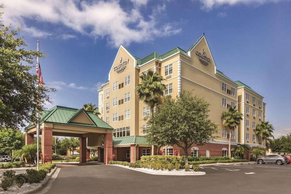 Country Inn & Suites by Radisson, Tampa-Brandon, FL 1