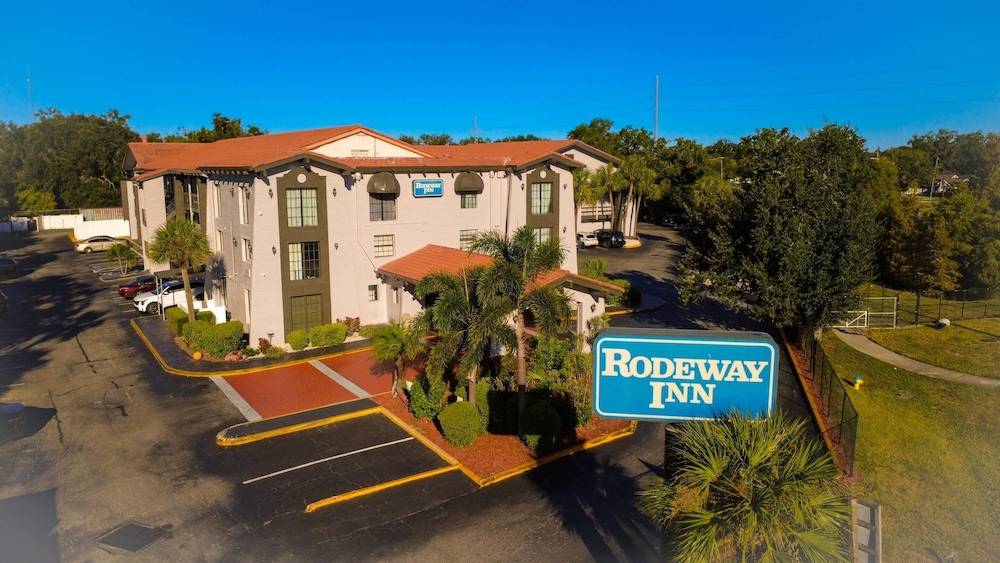 Rodeway Inn Near Ybor City - Casino 1