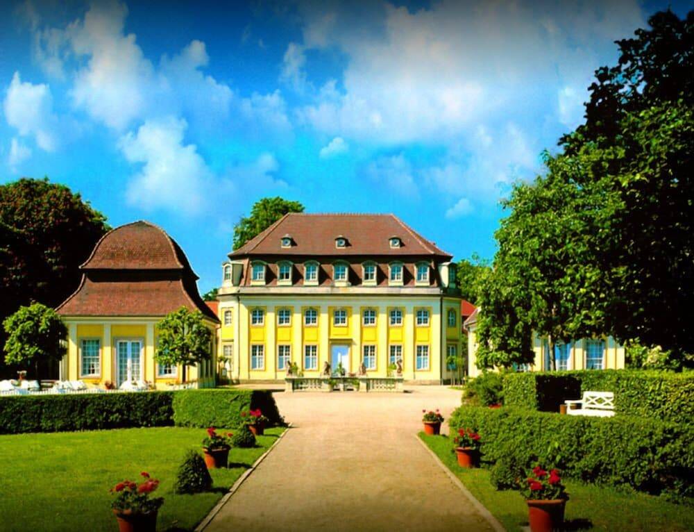 Kurpark Hotel 1