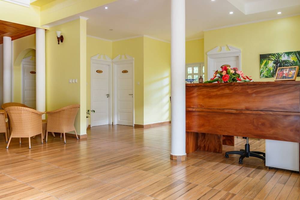 Captain's Villa 2