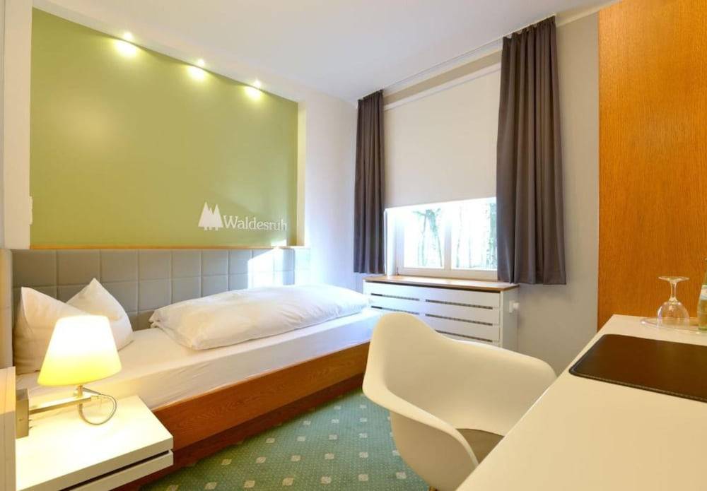 Hotel Restaurant Waldesruh 2