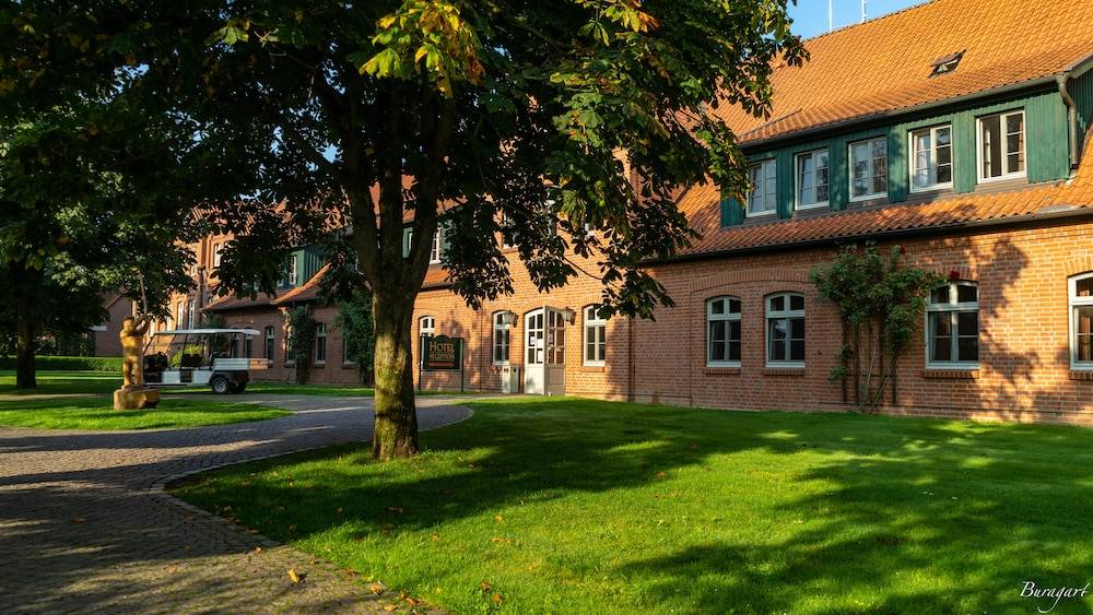 Golfhotel Schloss Lüdersburg Golf & Spa 1